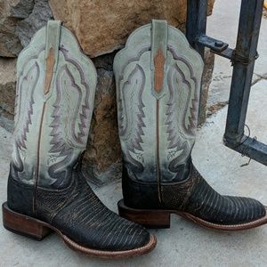 🐎Lucchese cowgirl boots